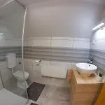 Hillside Haven With Sauna And Hot-tub - One Bedroom With Sauna And Hot-tub