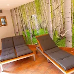 Hillside Haven With Sauna And Hot-tub - One Bedroom With Sauna And Hot-tub Podbocje