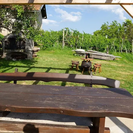 Hillside Haven With Sauna And Hot-tub - One Bedroom With Sauna And Hot-tub Prázdninový dům