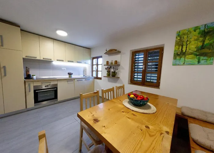 別荘 Hillside Haven With Sauna And Hot-tub - One Bedroom With Sauna And Hot-tub *